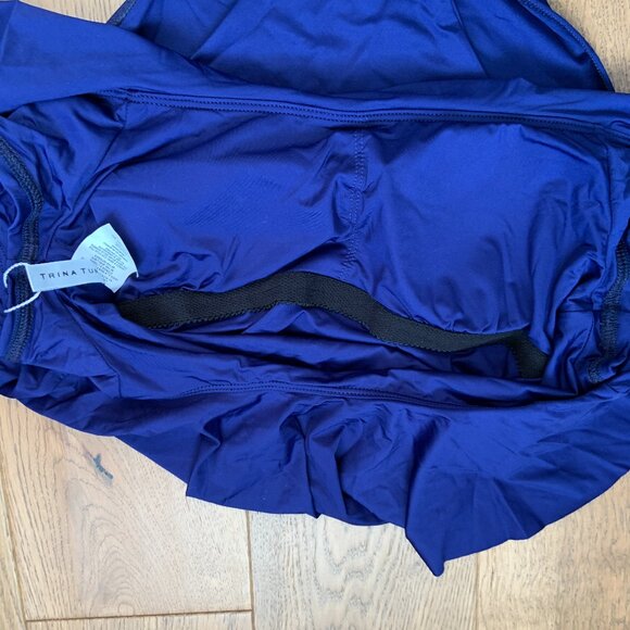 Trina Turk Paddle Suit Ruffle Monaco Navy Off Shoulder One Piece Swimsuit Size 8 - Picture 4 of 11